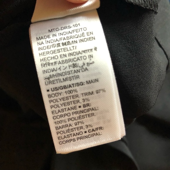 Making the Cut Black Loose Dress - Picture 11 of 13